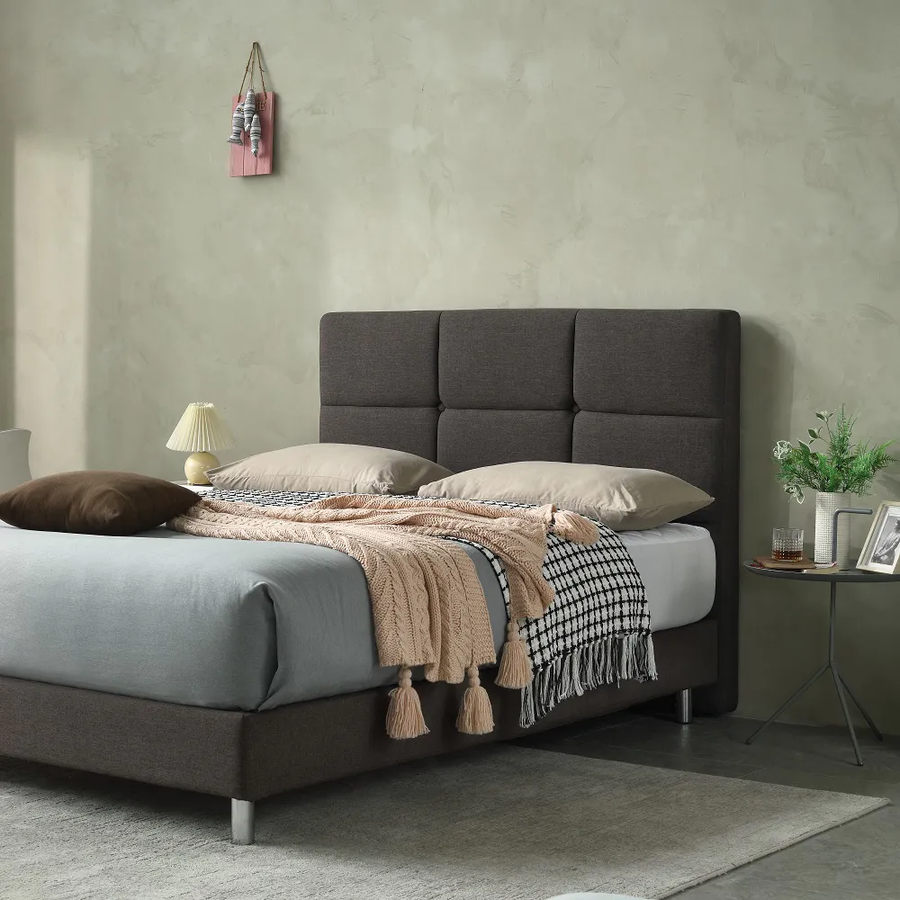MB3301ZT |  Classic Button Design Cotton Fabric upholstered bed  for middle end market Brown