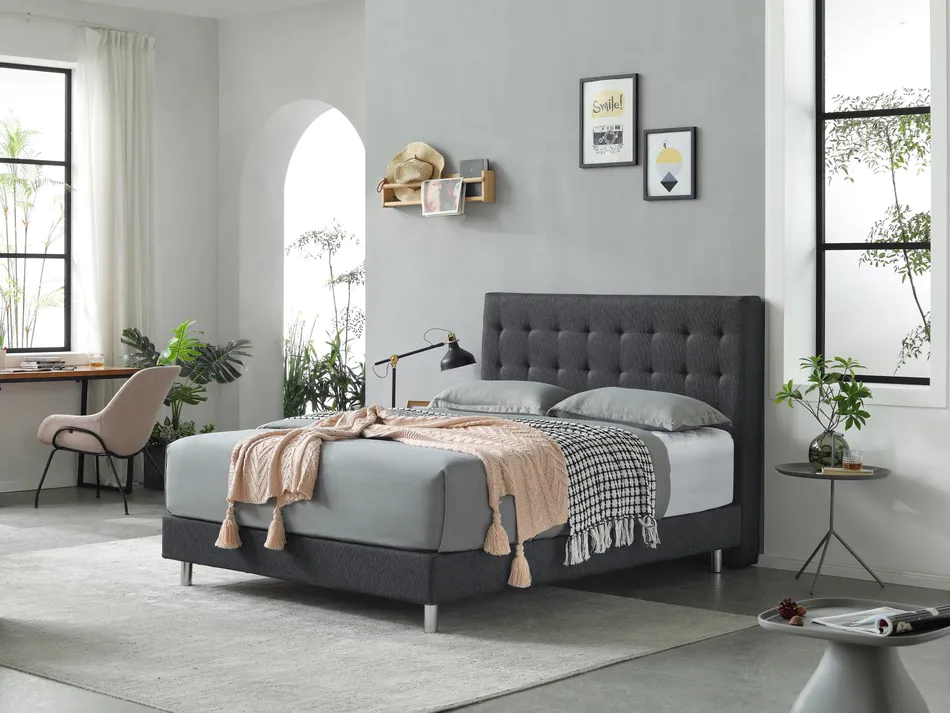MB3332ZT Classic Design Linen Fabric upholstered bed for high end market Black color