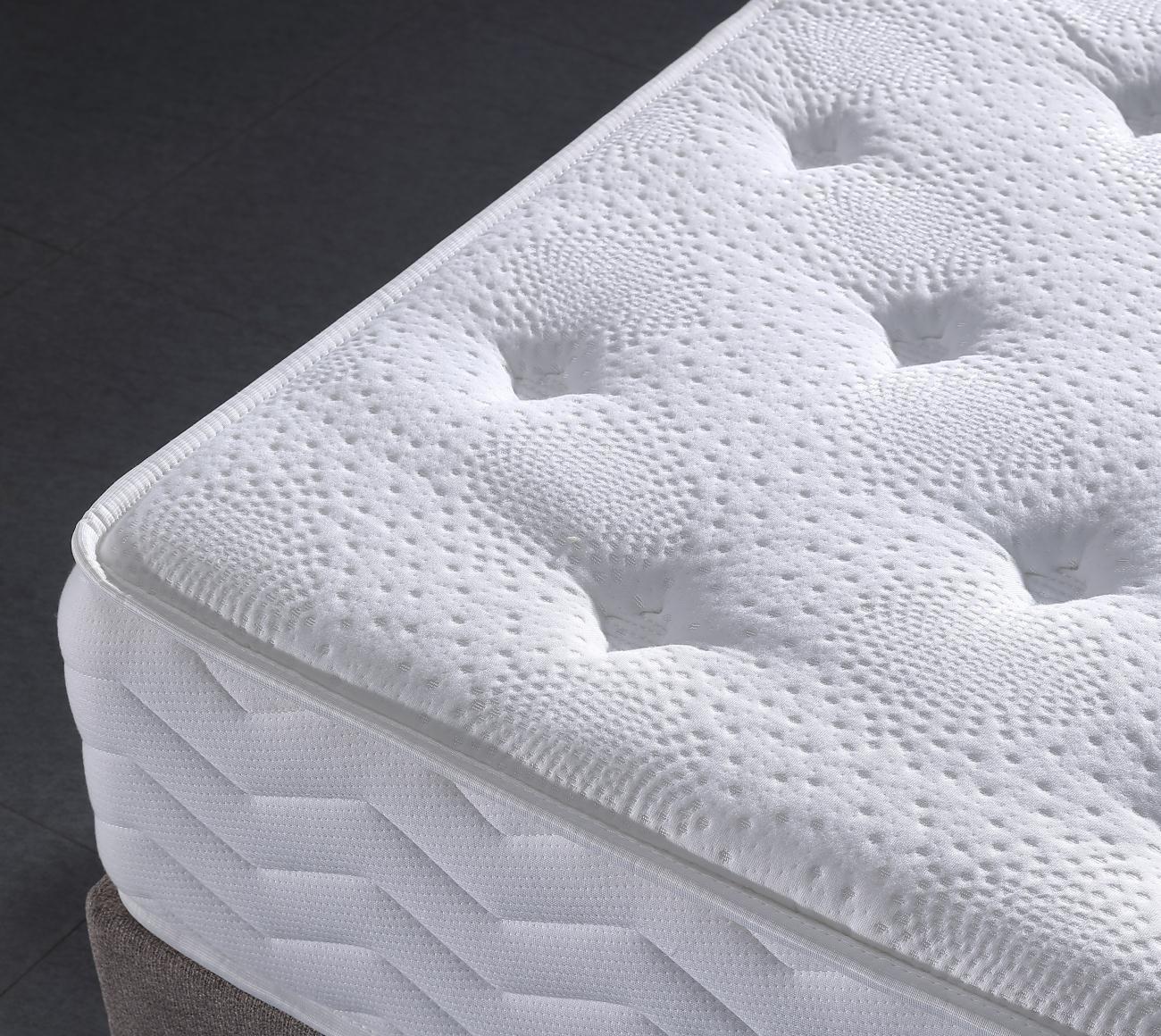 21BA-02 |  Hotel Full-Size Mattress With Tight Top Design Compressed